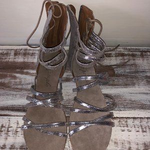 Free People Juliette Silver Gladiator Sandals Size